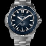 שעון FORMEX REEF 300M COSC  לוח כחול ורצועת מתכת