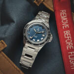 ⁦SUPERMAN RESCUE LIMITED EDITION YAA22-39-GMS עמיד במים 300 מטר שעון יד לגבר לי ימה Yema, אחריות יבואן רשמי⁩ – תמונה ⁦2⁩