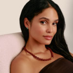 ⁦Thomas Sabo H2333-166-6 , עגילים צמודים מכסף 925 עם אבני טיפה ירוקות (העתק)⁩ – תמונה ⁦2⁩