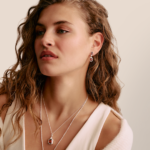 ⁦Thomas Sabo H2334-051-10 ,עגילים צמודים מכסף עם אבני אוקטגון אדומות⁩ – תמונה ⁦3⁩