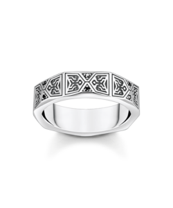 Thomas Sabo TR2432-643-11 , טבעת בעיצוב מלוטש עם אבנים שחורות מכסף